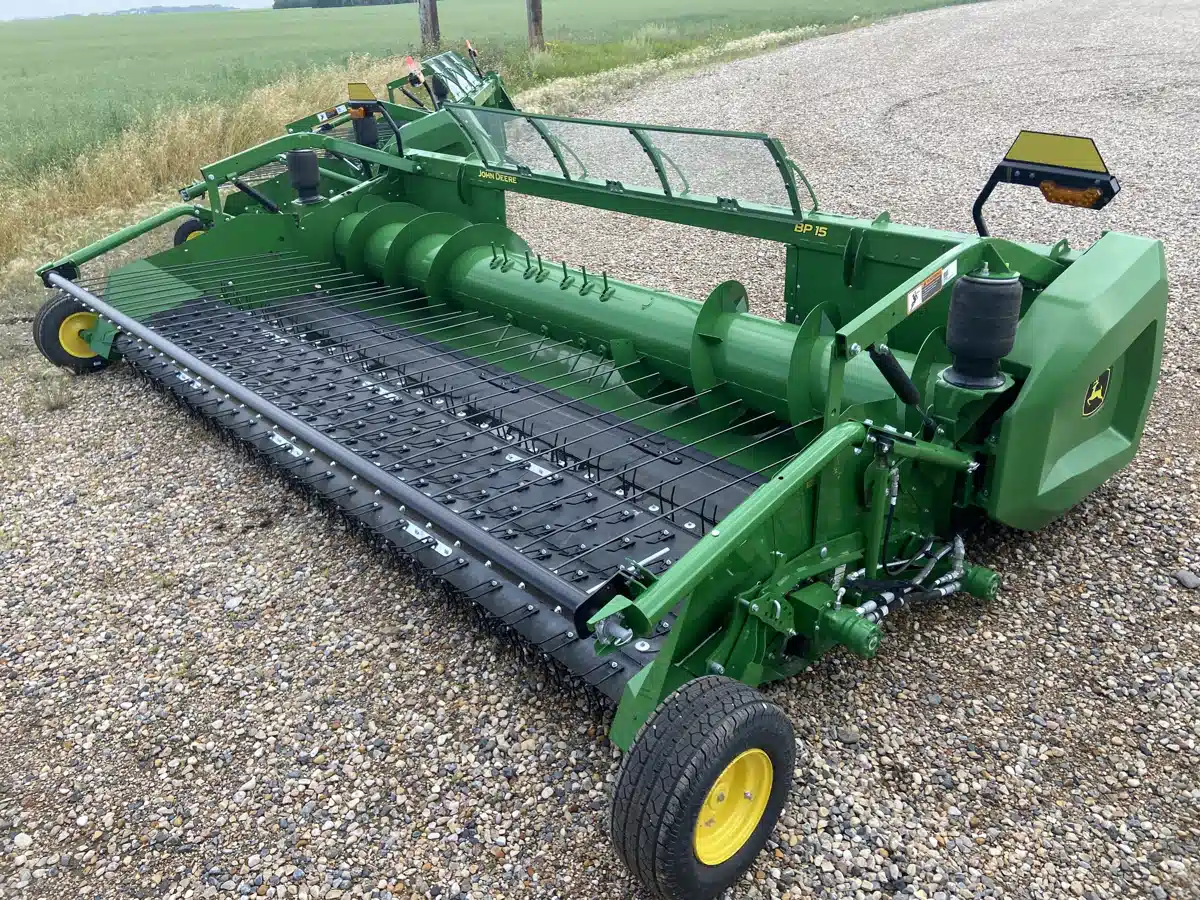 Gallery image 1 for Used 2025 John Deere BP 15 Header - Pickup