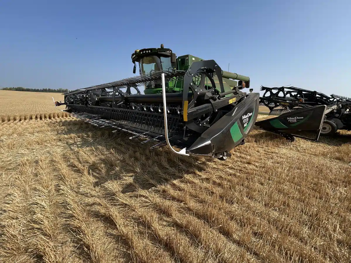 Gallery image 2 for Used 2018 MacDon FD135 Header - Draper