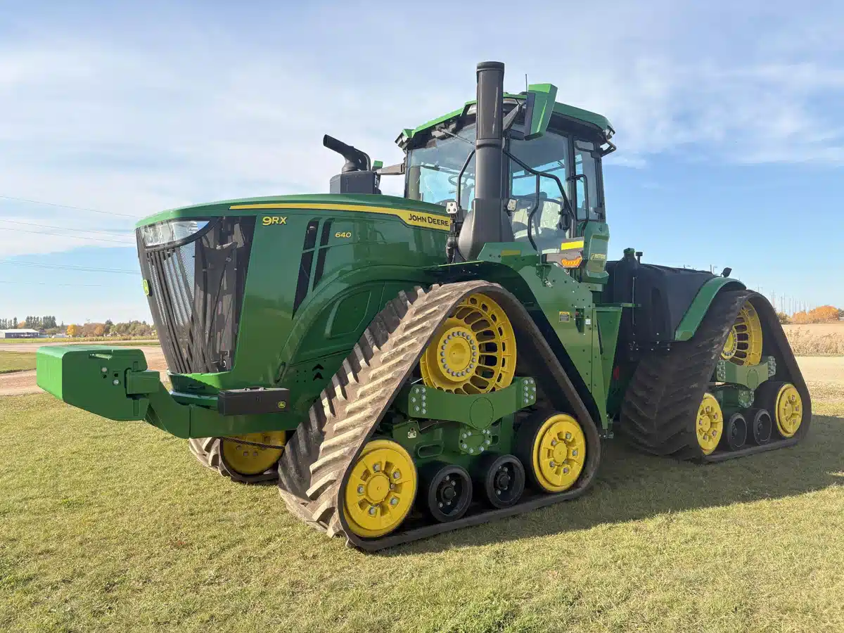 Gallery image 1 for Used 2024 John Deere 9RX 640 Tractor