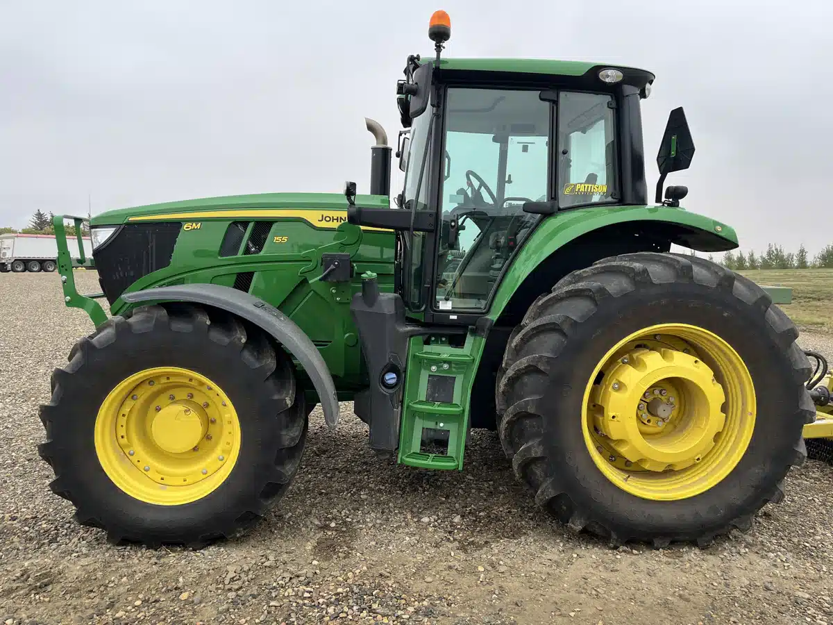 Gallery image 2 for 2025 John Deere 6155M Tractor
