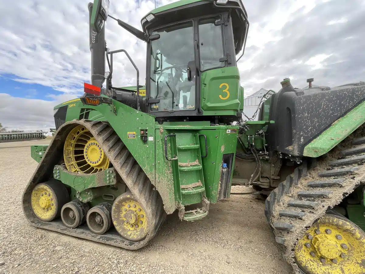 Gallery image 2 for Used 2023 John Deere 9RX 640 Tractor