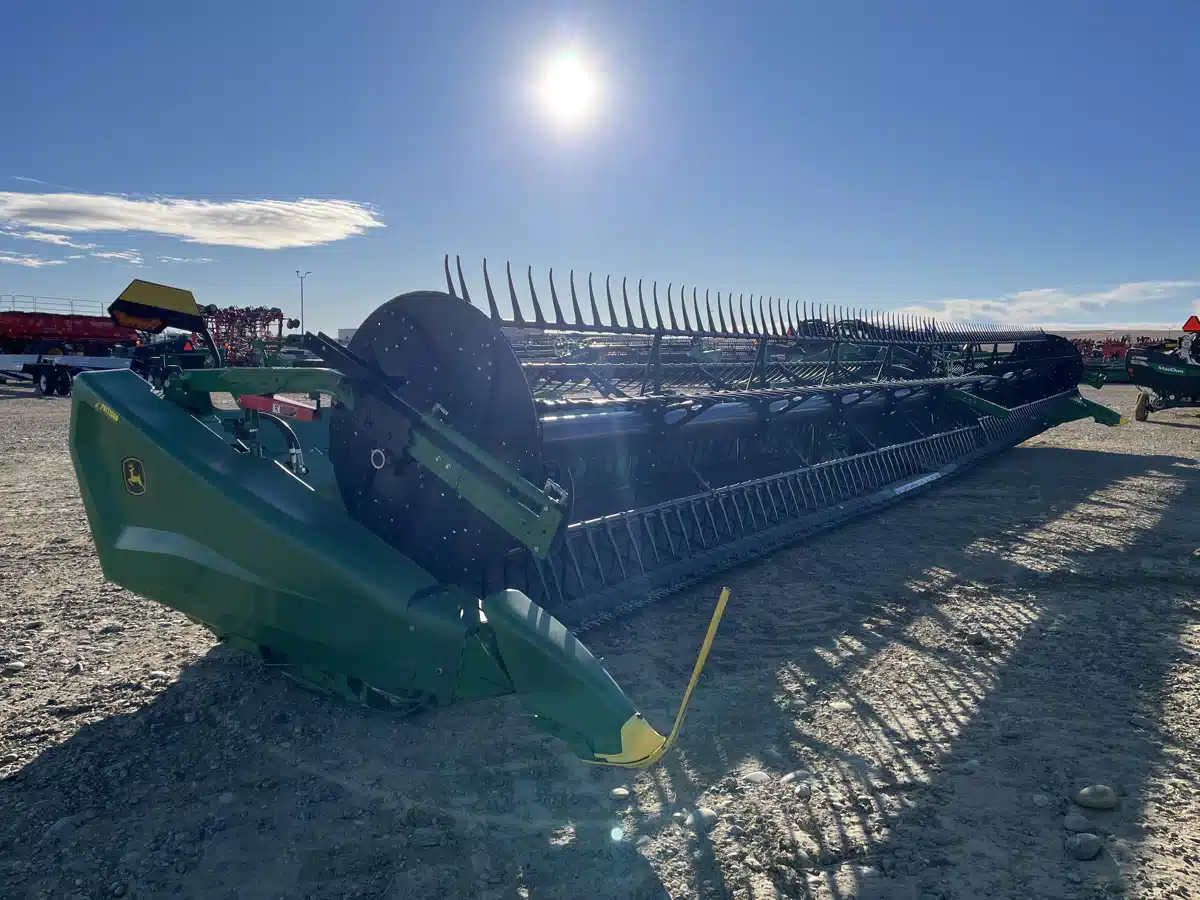 Gallery image 1 for Used 2023 John Deere HD50F Header - Flex