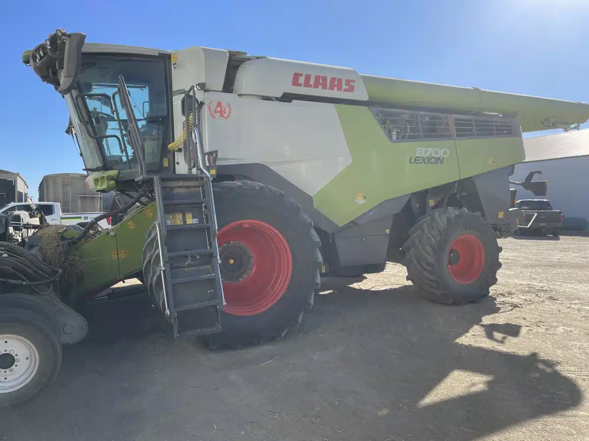 Used 2023 CLAAS LEXION 8700 Combine
