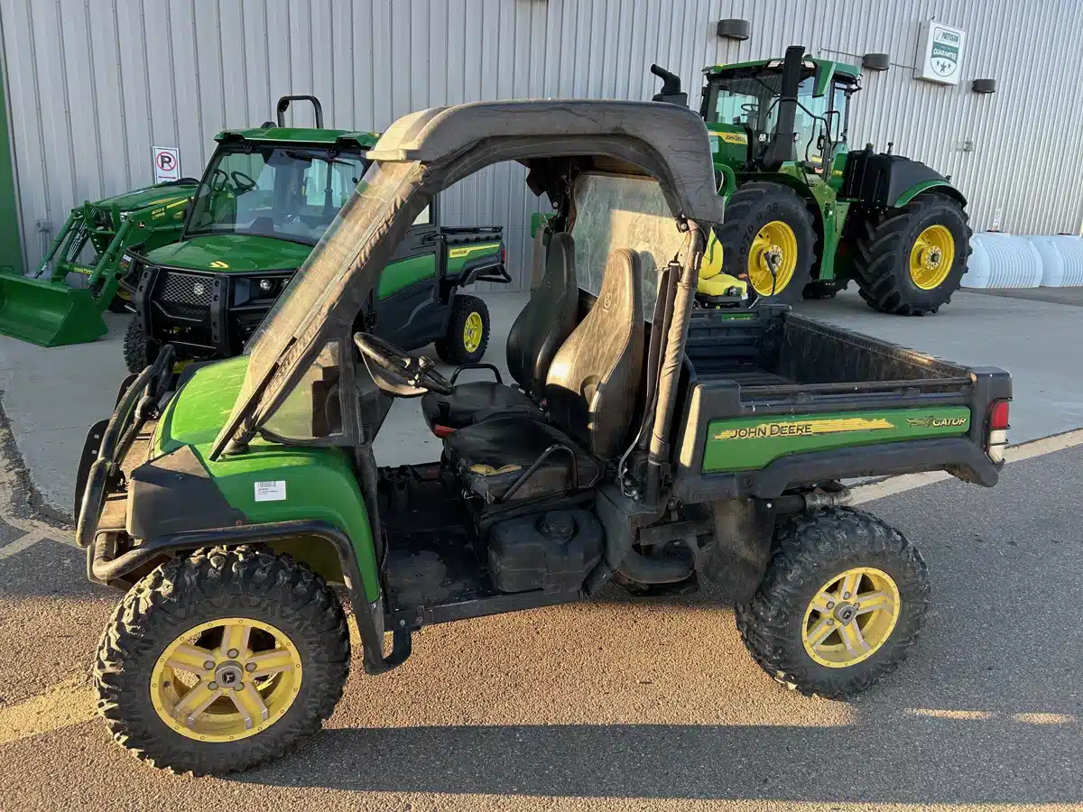 Gallery image 1 for Used 2013 John Deere XUV 825I Utility Vehicle