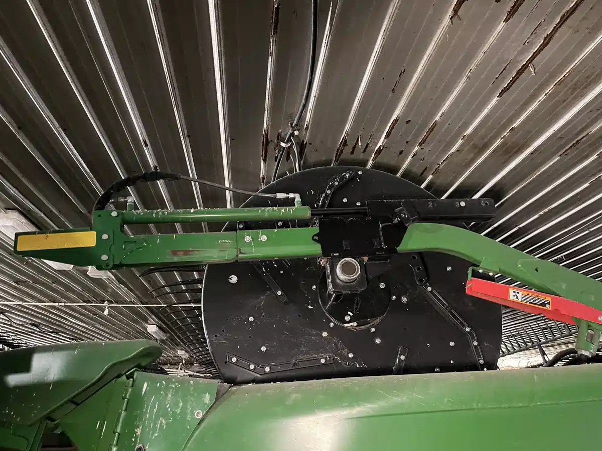 Gallery image 2 for 2022 John Deere HD45R Header - Draper