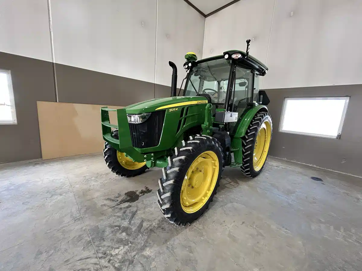 Gallery image 1 for Used 2024 John Deere 5105M Tractor