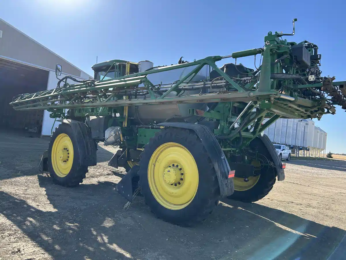 Gallery image 2 for Used 2025 John Deere 616R Sprayer - Self Propelled