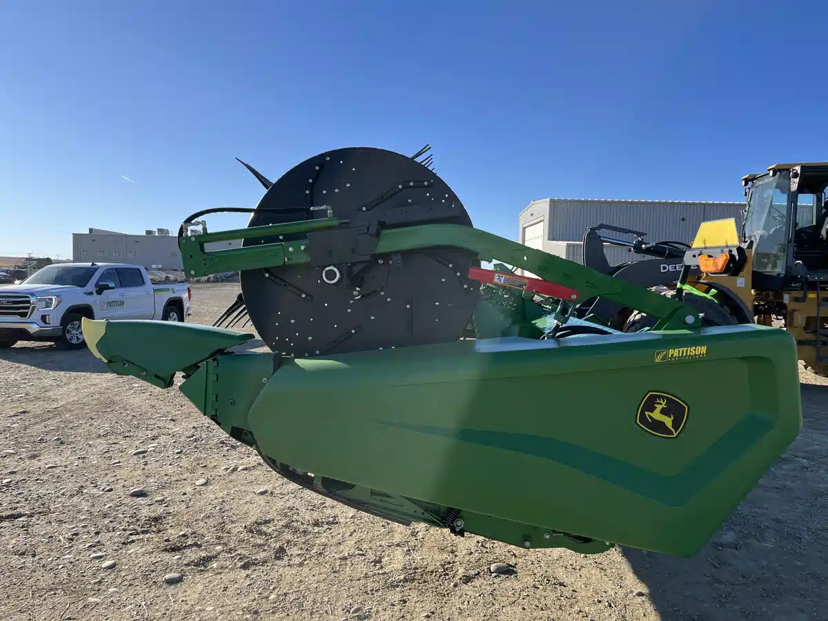 Gallery image 2 for 2023 John Deere HD50F Header - Flex