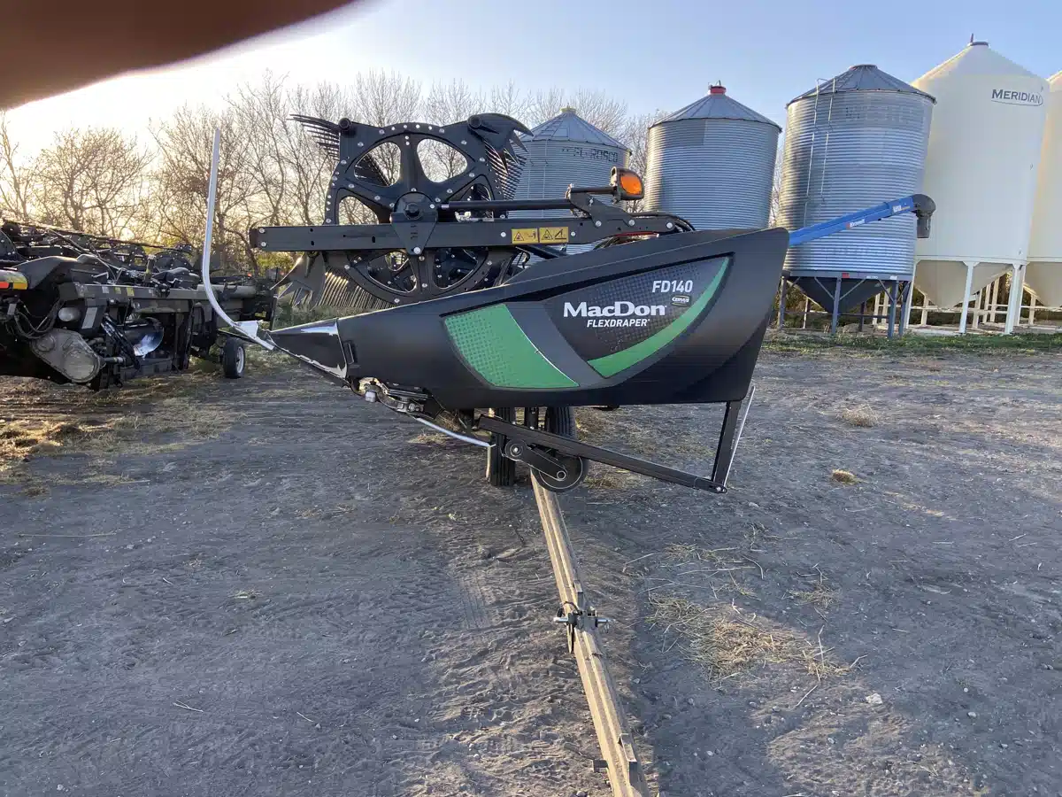 Gallery image 2 for 2021 MacDon FD140 Header - Flex Draper