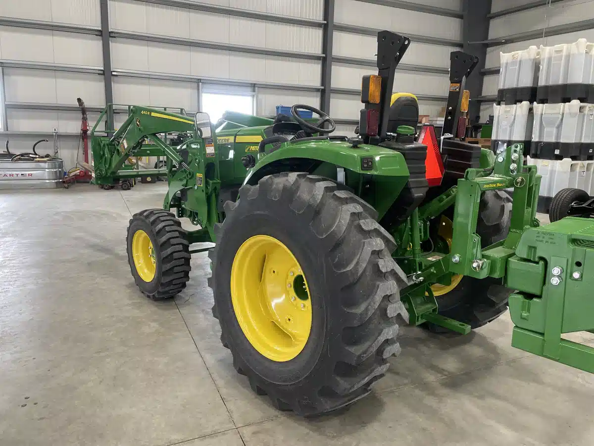 Gallery image 2 for 2024 John Deere 4052R Tractor