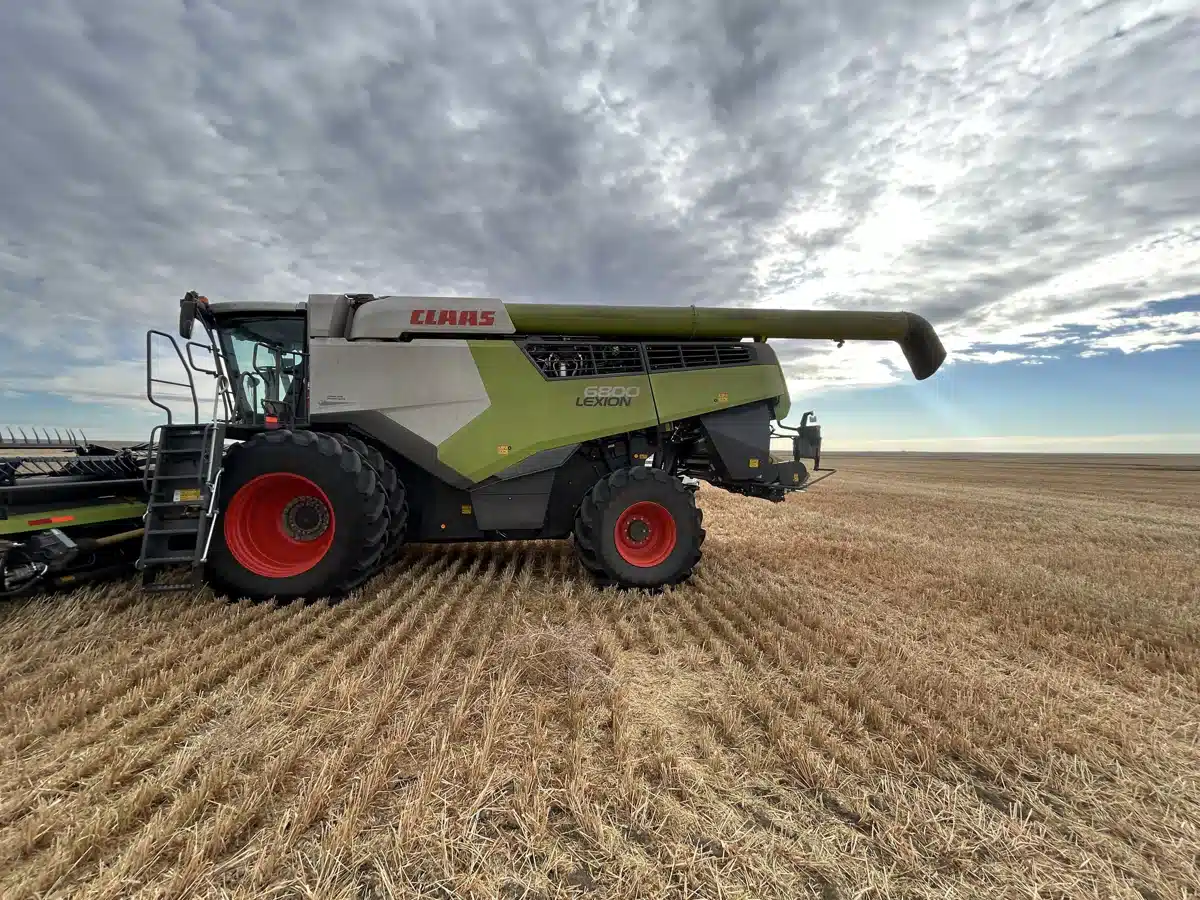 Gallery image 2 for Used 2020 CLAAS LEXION 6800 Combine