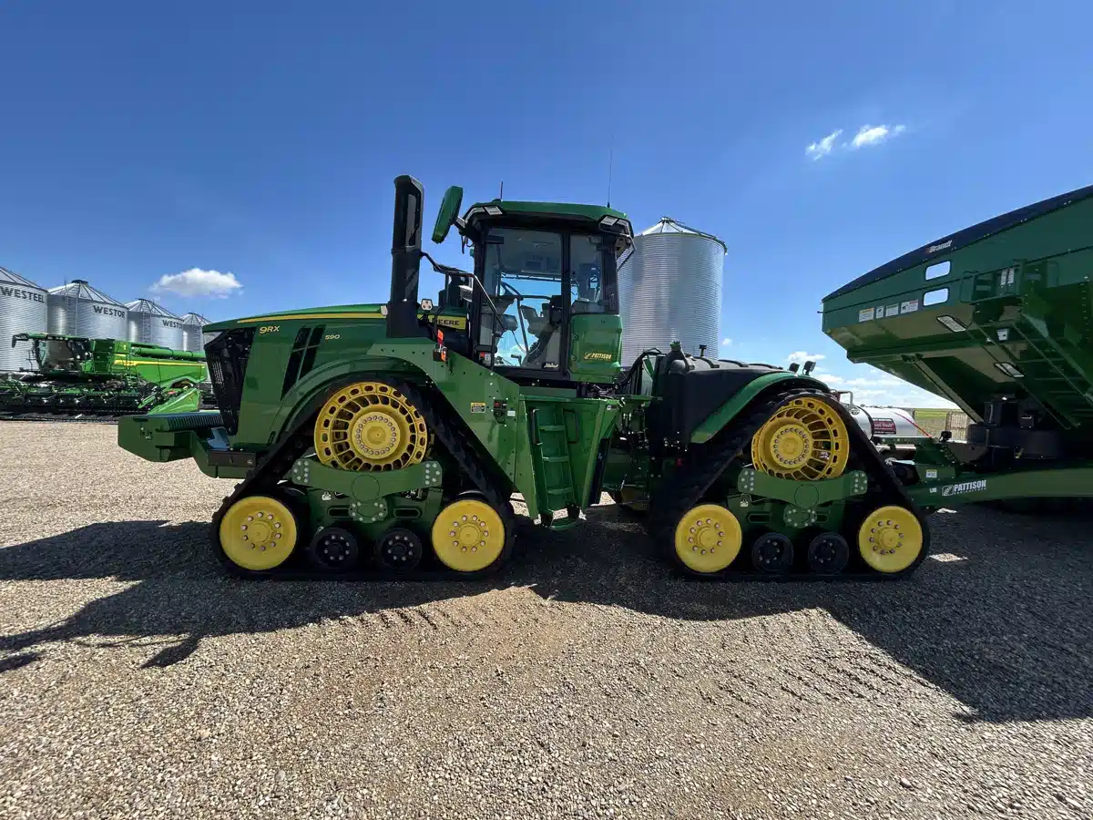 Gallery image 2 for Used 2023 John Deere 9RX 590 Tractor