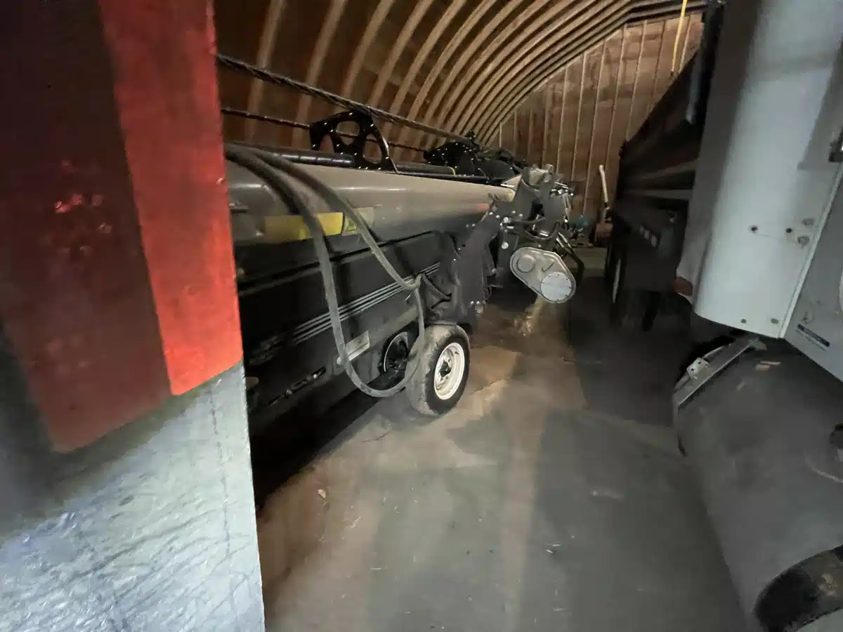 Gallery image 1 for Used 2015 MacDon FD75 Header - Flex Draper