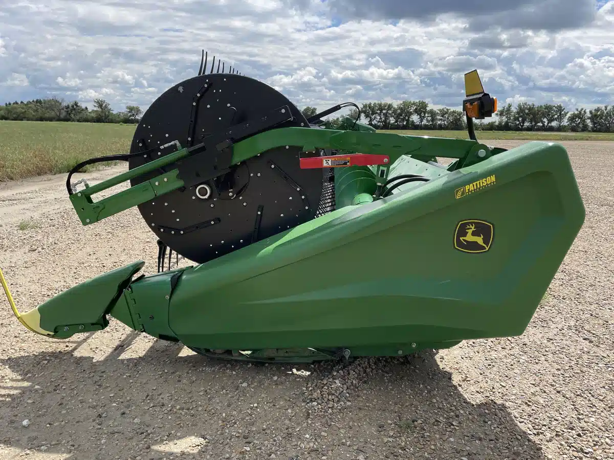 Gallery image 2 for 2023 John Deere HD50F Header - Flex