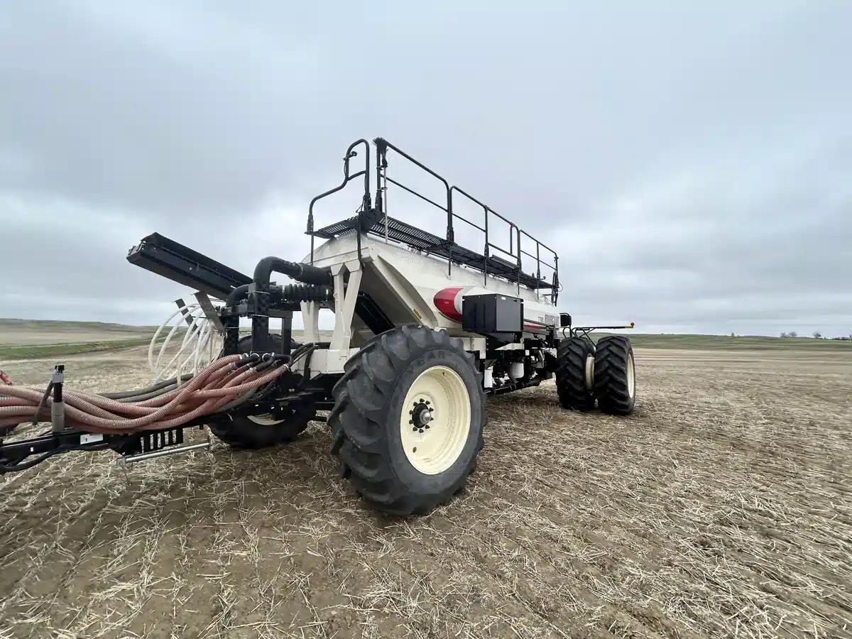 Gallery image 2 for 2018 Bourgault 7700 Air Cart
