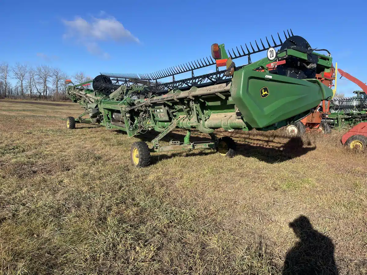 Gallery image 2 for Used 2023 John Deere HD45F Header - Flex Draper