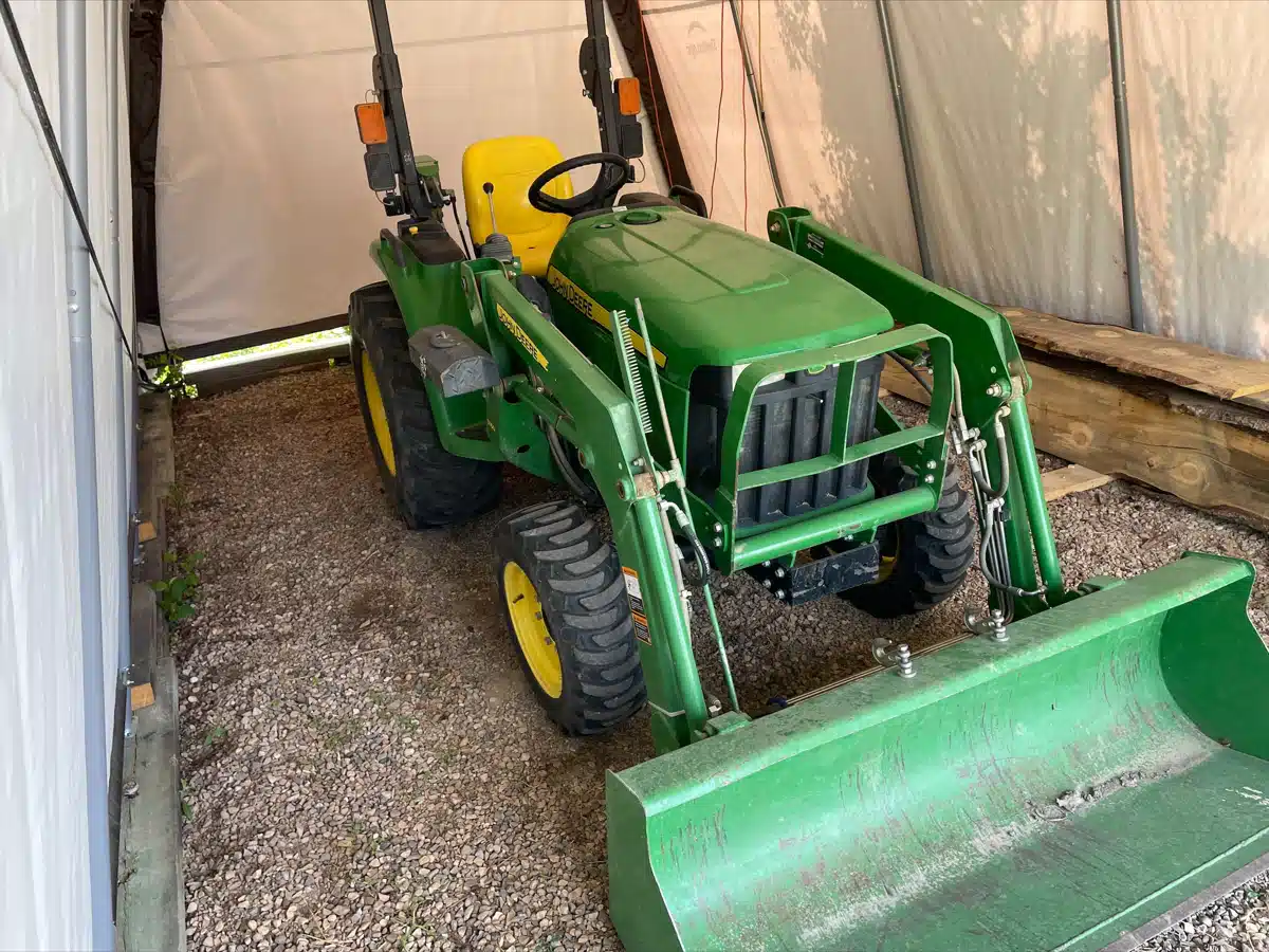 Gallery image 2 for Used 2016 John Deere 3038E Tractor