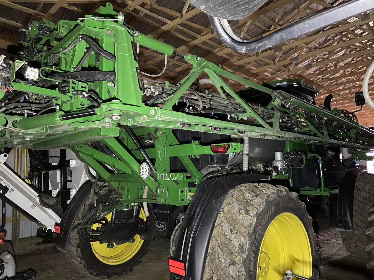 Gallery image 2 for Used 2025 John Deere 410R Sprayer - Self Propelled