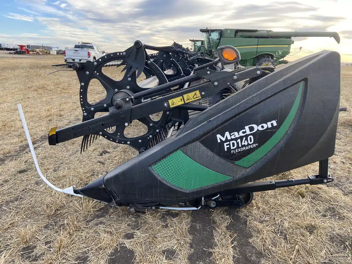Gallery image 2 for 2018 MacDon FD140 Header - Flex Draper