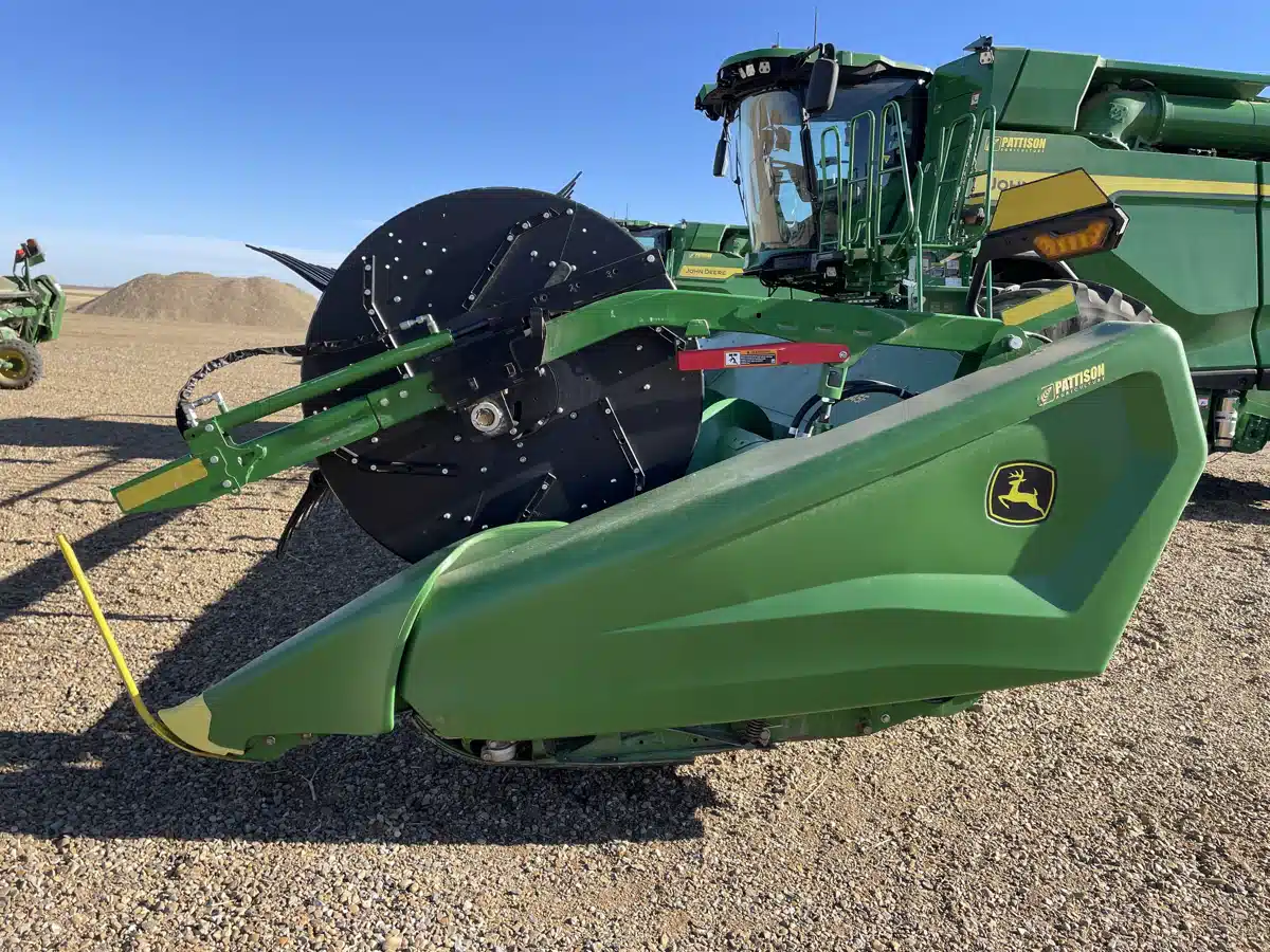 Gallery image 2 for Used 2024 John Deere HD45F Header - Flex Draper