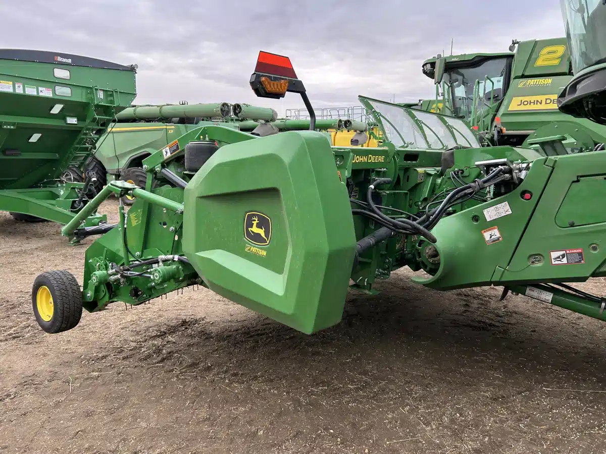 Gallery image 2 for Used 2025 John Deere BP 15 Header - Pickup