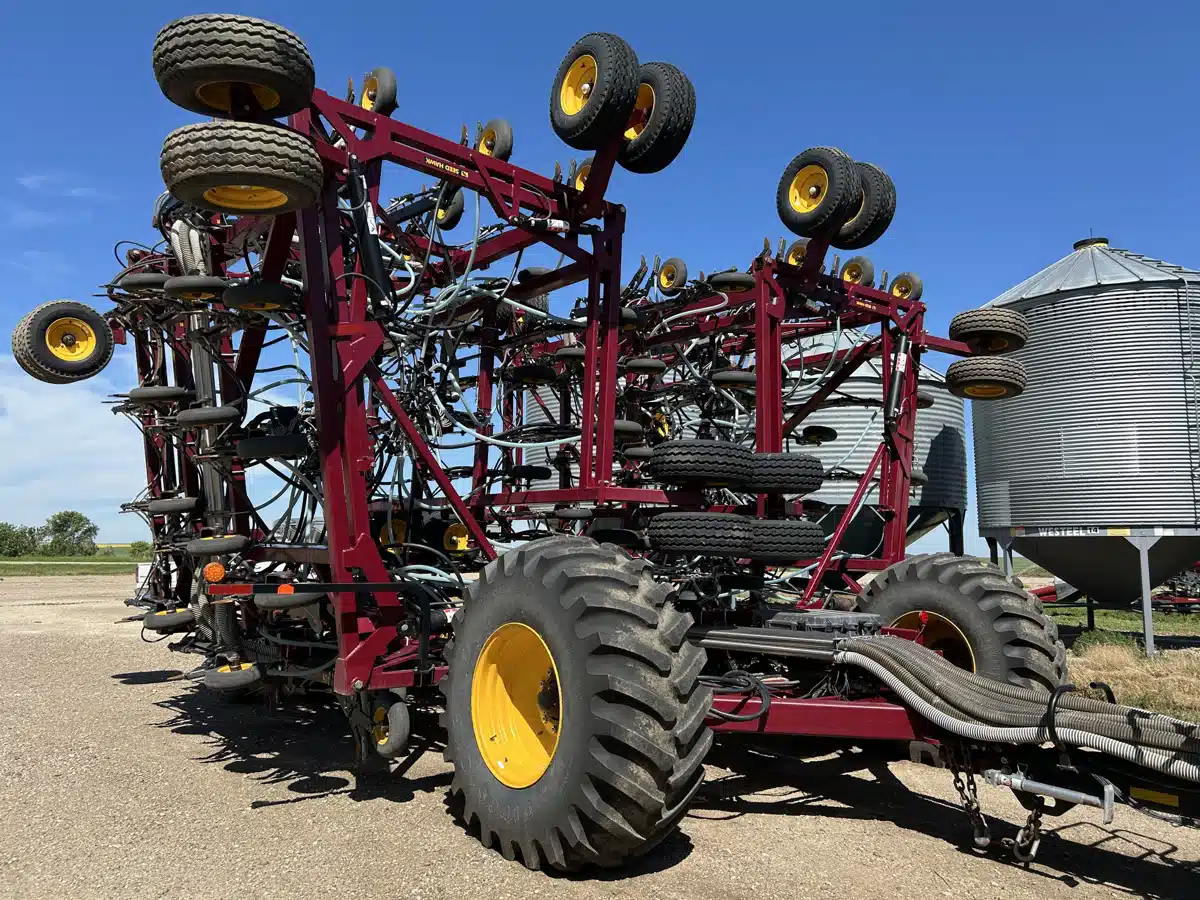 Gallery image 2 for 2018 Seed Hawk 8012 Air Drill