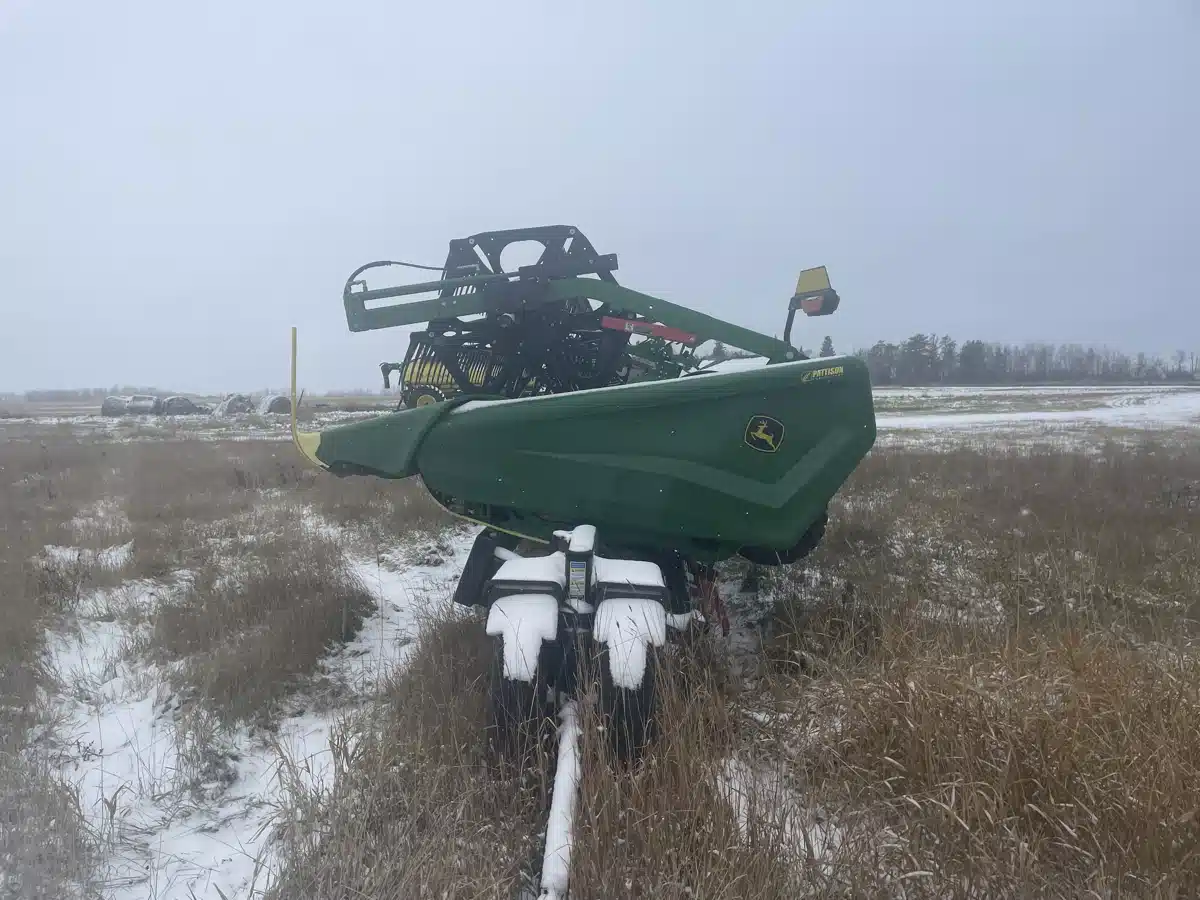 Gallery image 2 for 2022 John Deere HD50R Header - Draper