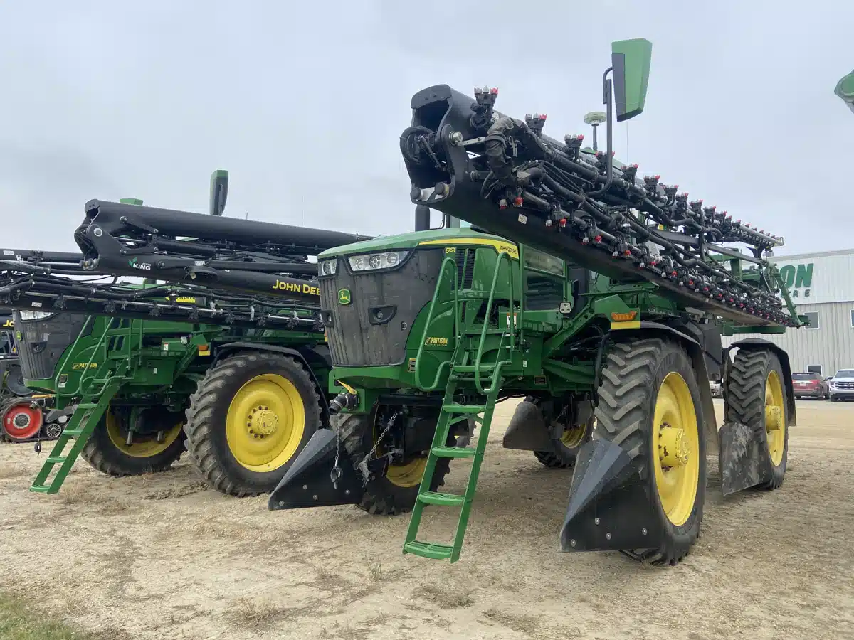 Gallery image 1 for 2022 John Deere 616R Sprayer - Self Propelled