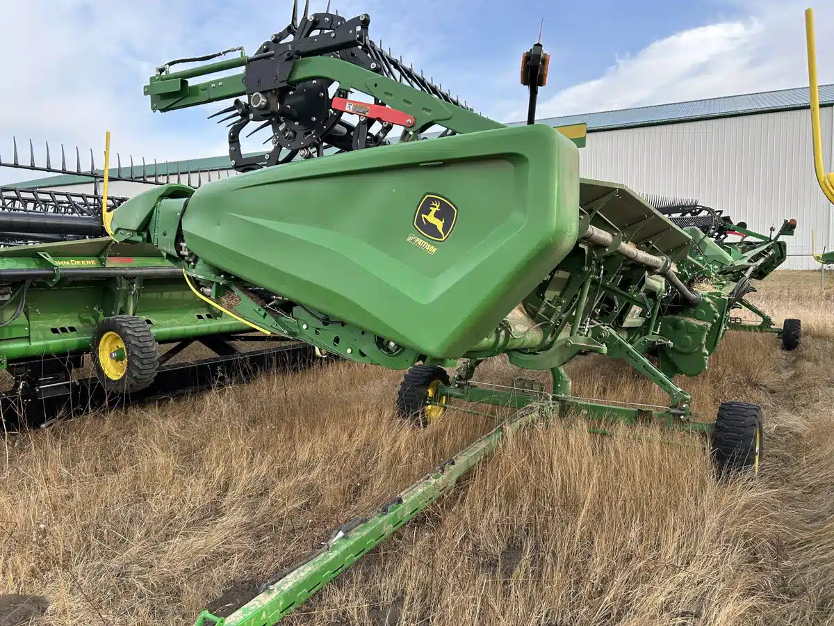 Gallery image 2 for Used 2025 John Deere HD45F Header - Flex Draper