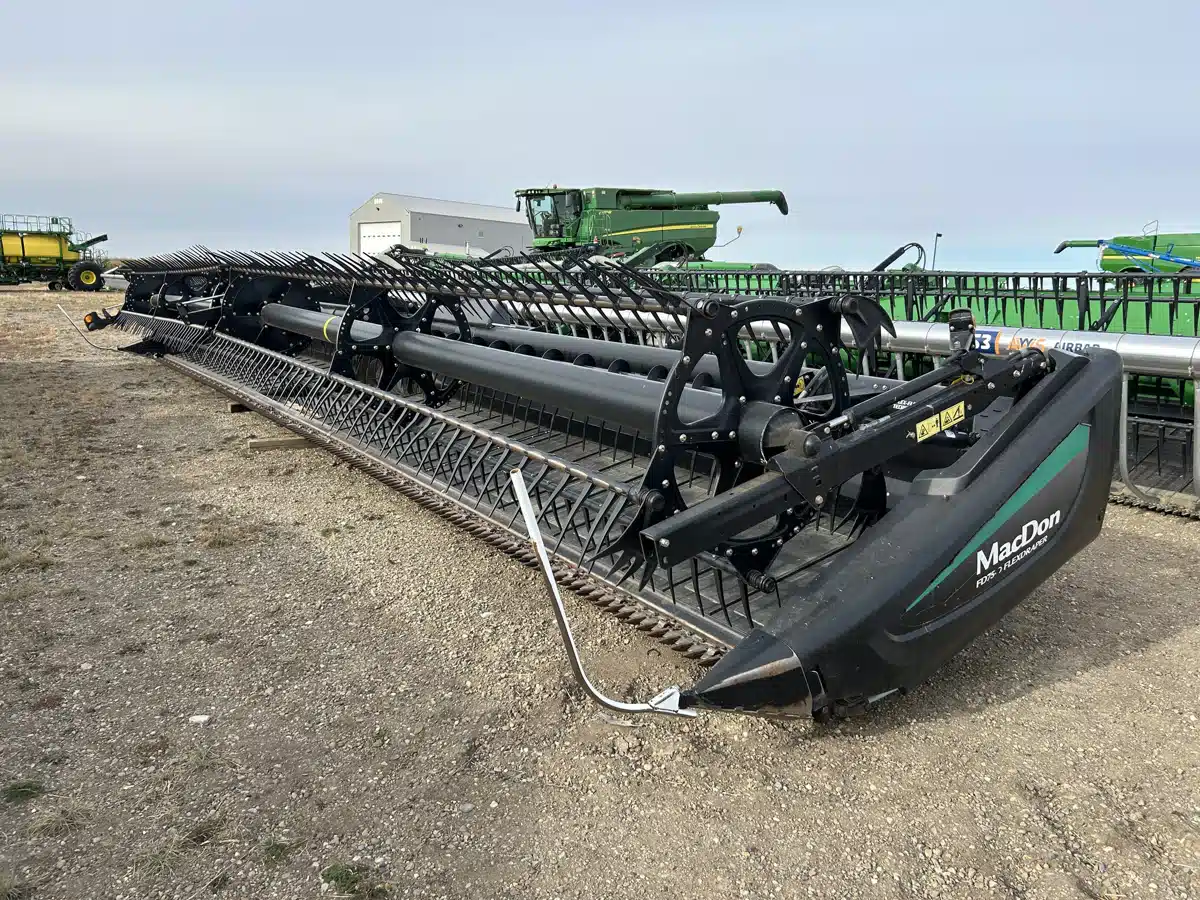 Used 2014 MacDon FD75 Header - Flex Draper