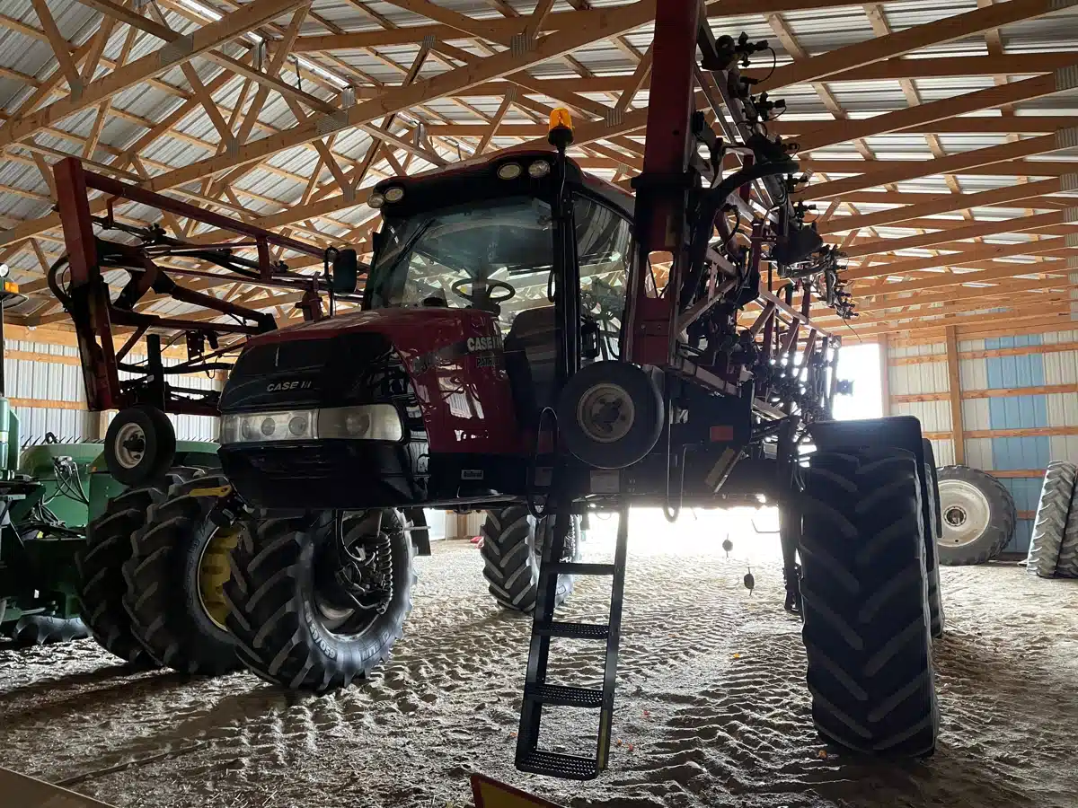 Used 2015 Case IH PATRIOT 3340 Sprayer - Self Propelled