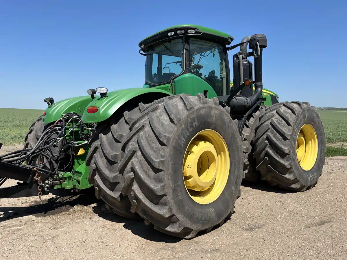 Gallery image 2 for 2013 John Deere 9510R Tractor