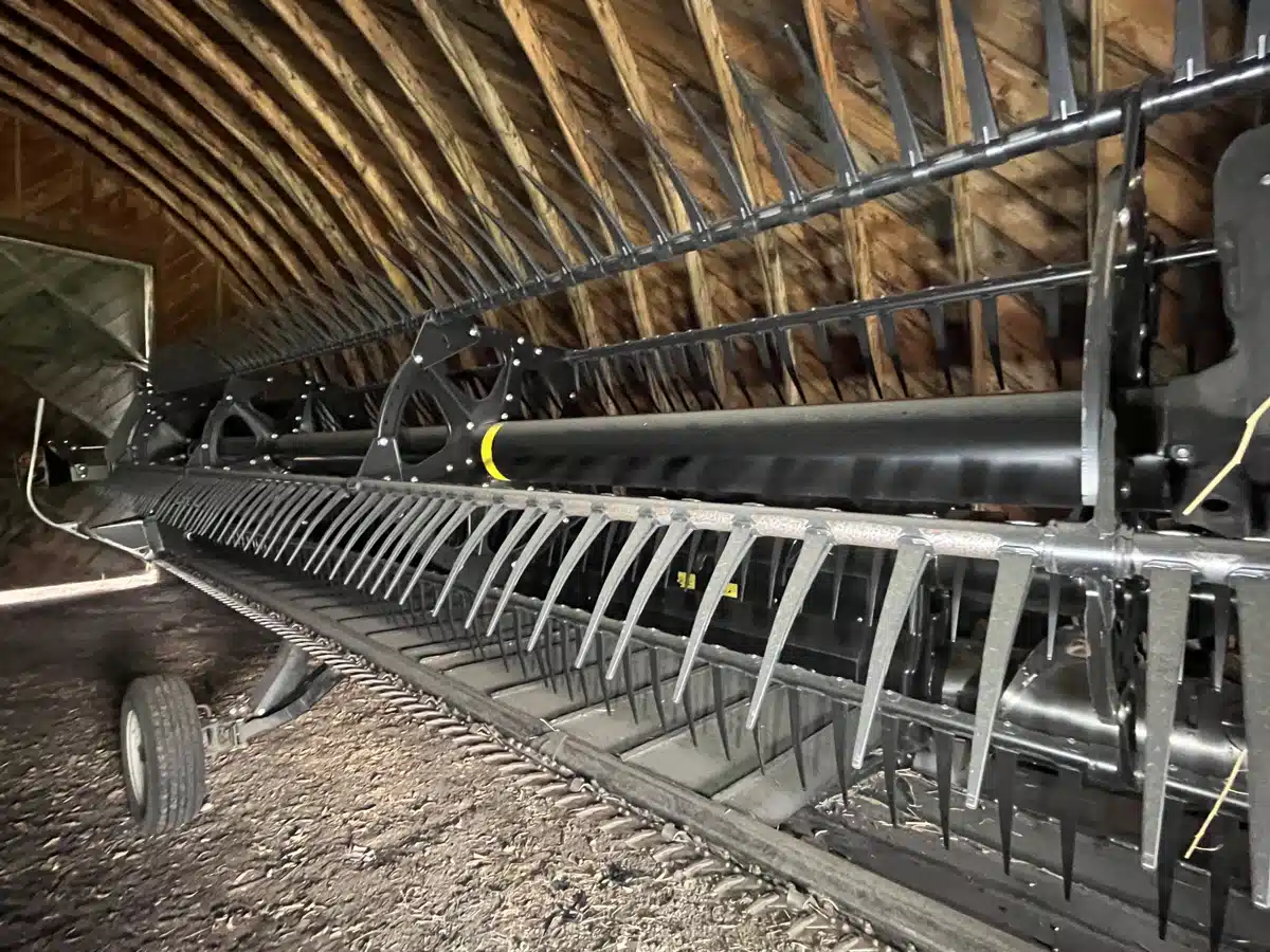 Gallery image 2 for 2021 MacDon FD140 Header - Flex Draper