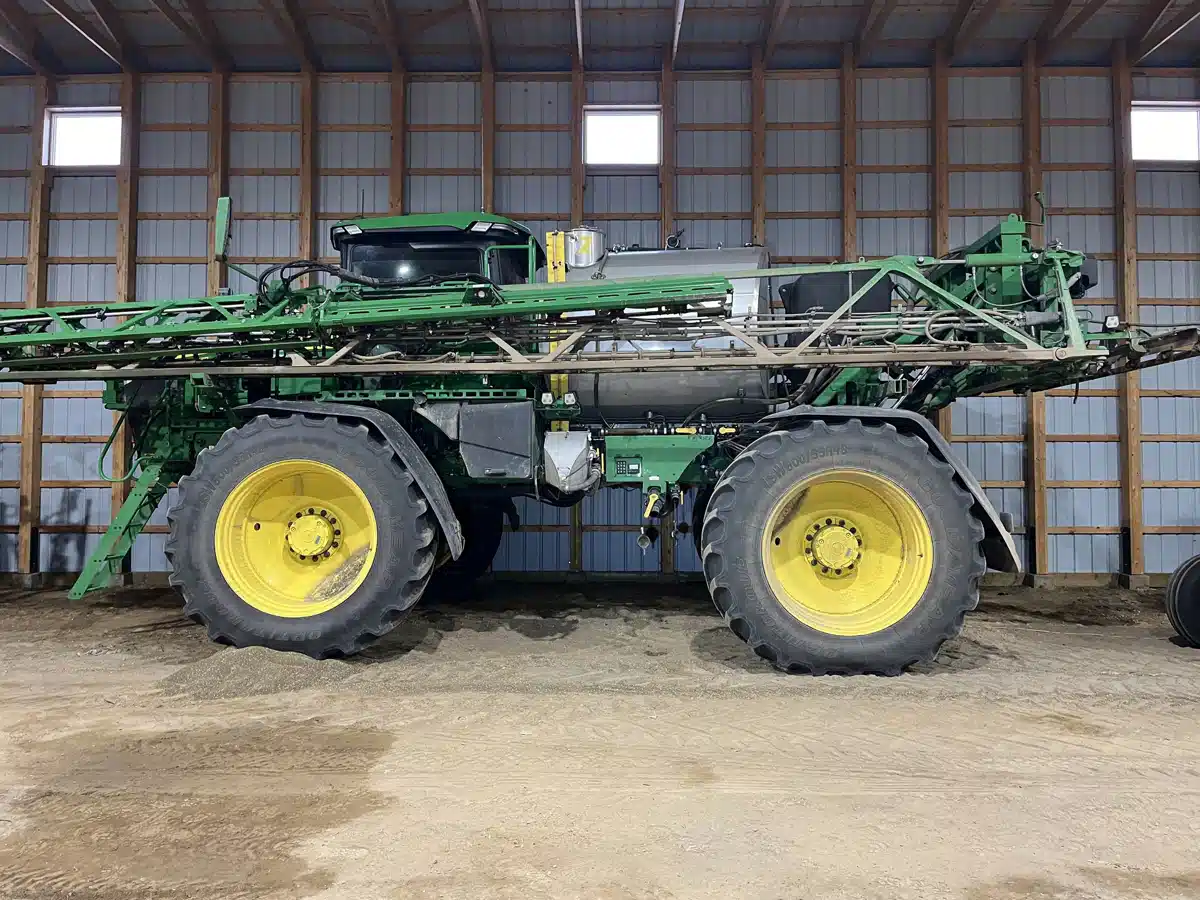 Gallery image 2 for 2023 John Deere 616R Sprayer - Self Propelled