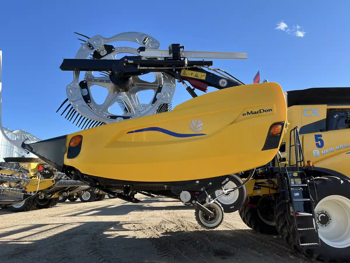Gallery image 1 for 2025 MacDon FD240 Header - Flex Draper