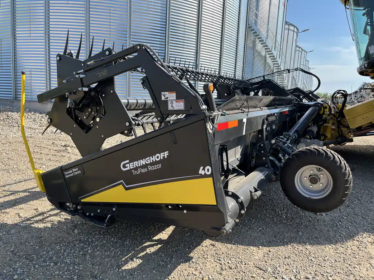 Used 2024 Geringhoff TruFlex Razor Header - Flex