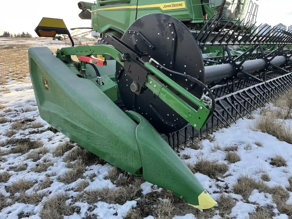 Gallery image 2 for 2022 John Deere HD50F Header - Flex