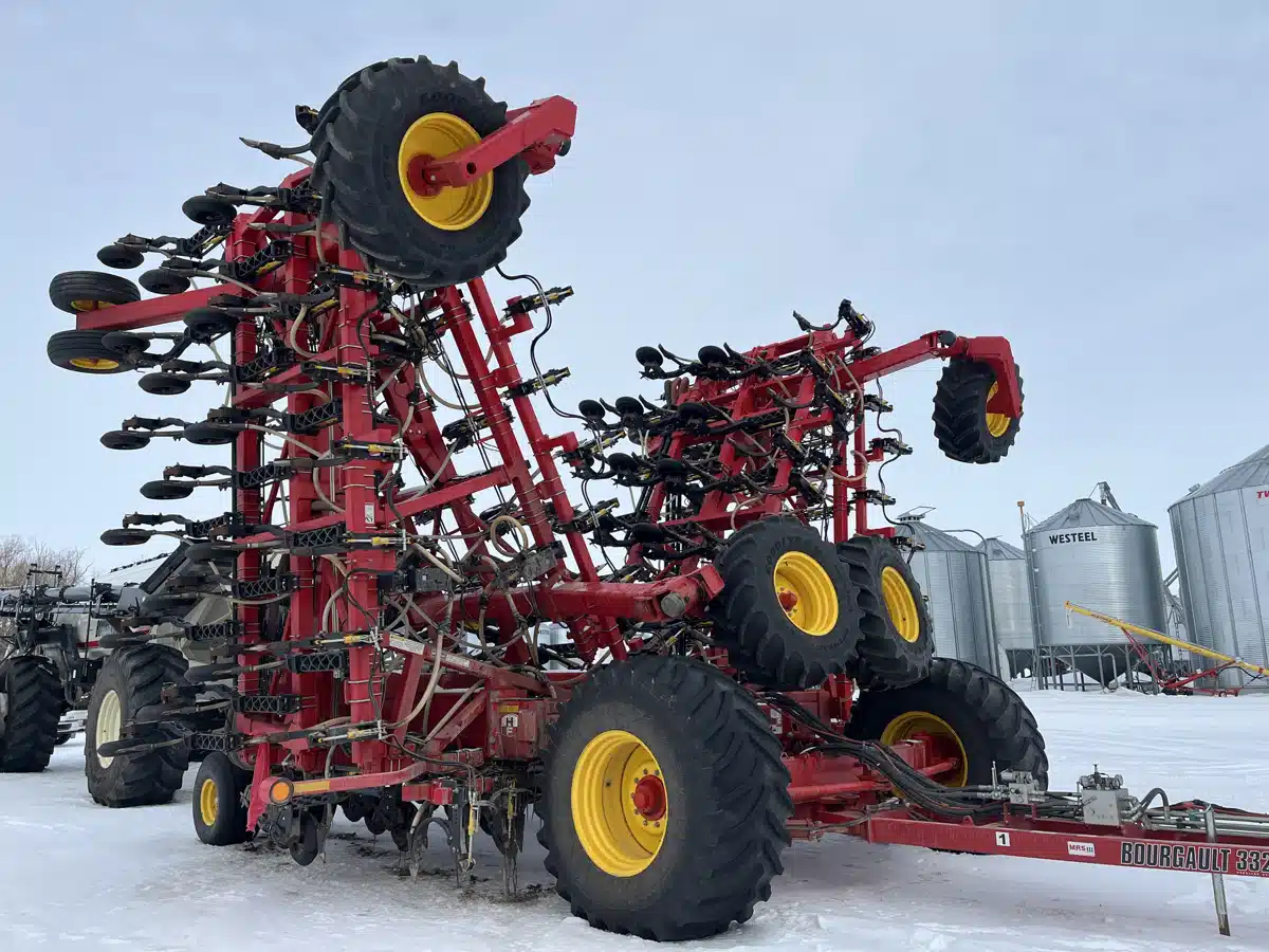 Gallery image 1 for Used 2018 Bourgault 3320-SIZE-UNSPECIFIED Air Drill