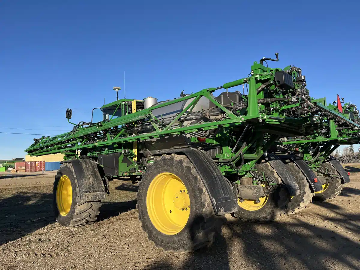 Gallery image 2 for 2025 John Deere 616R Sprayer - Self Propelled