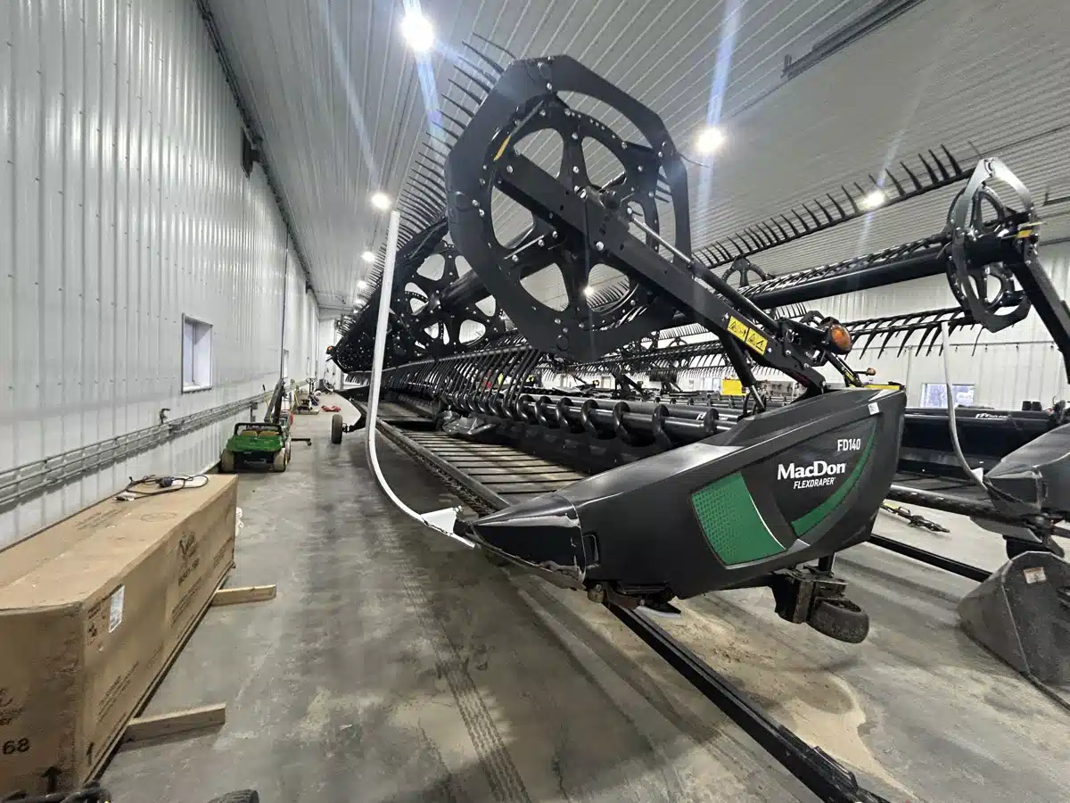 Gallery image 1 for 2020 MacDon FD140 Header - Flex Draper