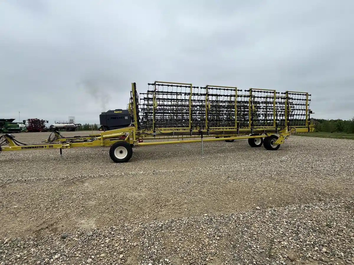 Gallery image 2 for 2024 Degelman Strawmaster + Harrow
