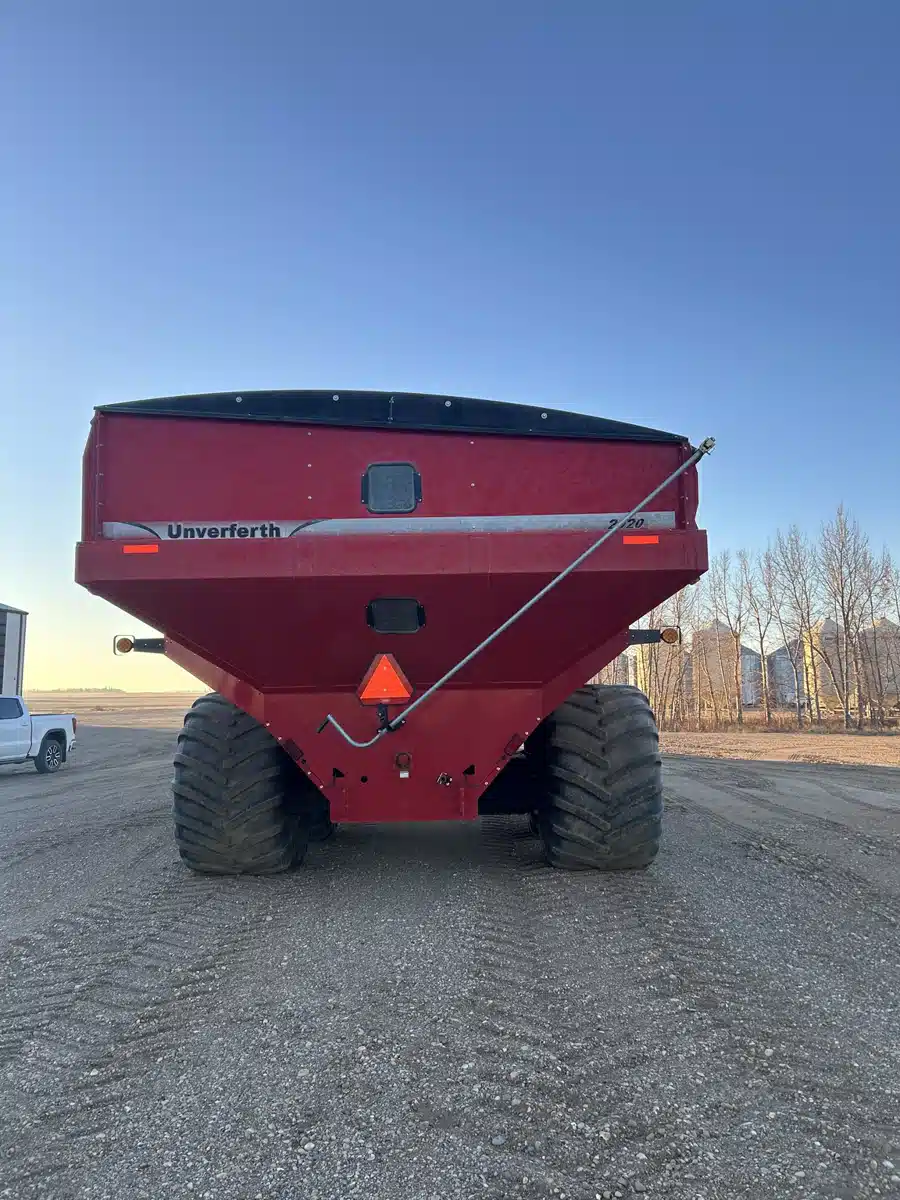 Gallery image 2 for 2019 Unverferth 2020 Grain Cart