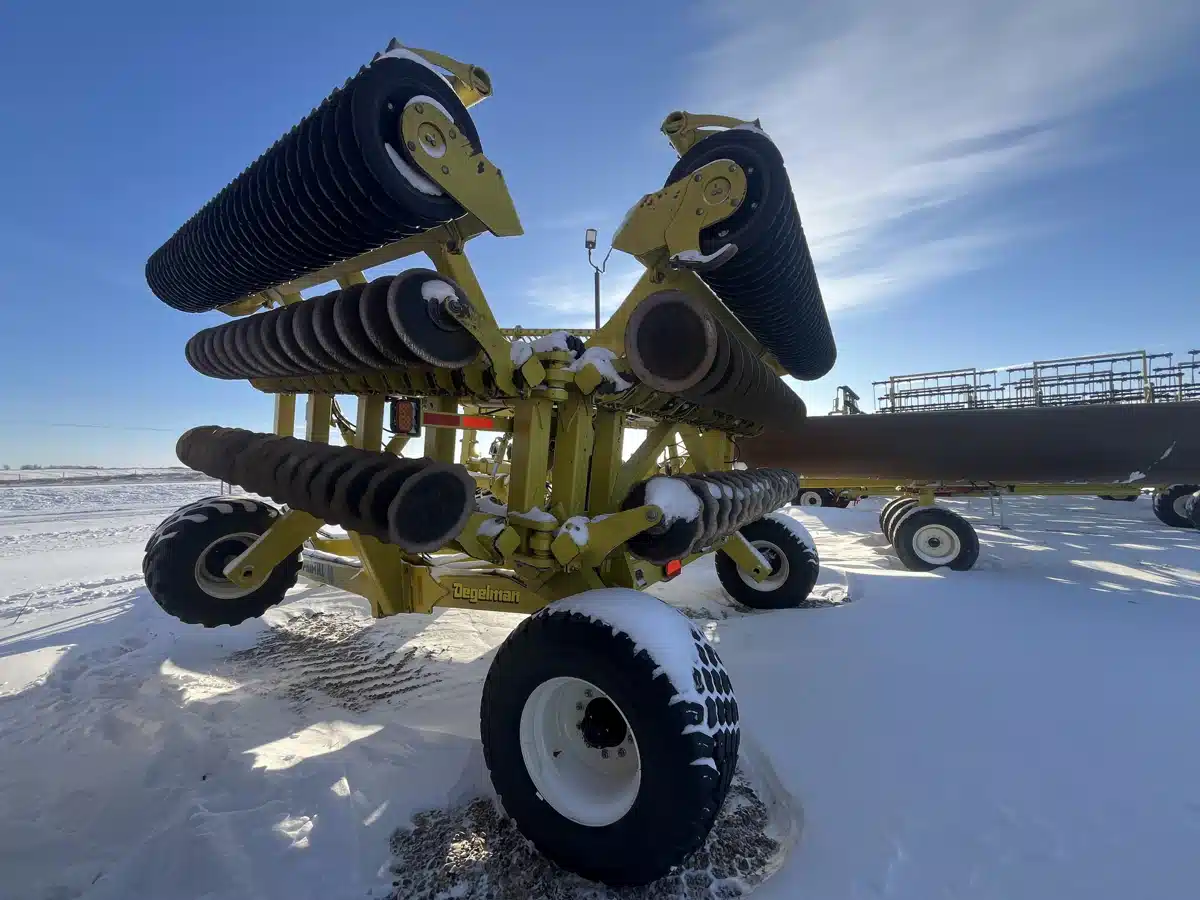 Gallery image 2 for Used 2021 Degelman PRO-TILL 40 Disc High Speed