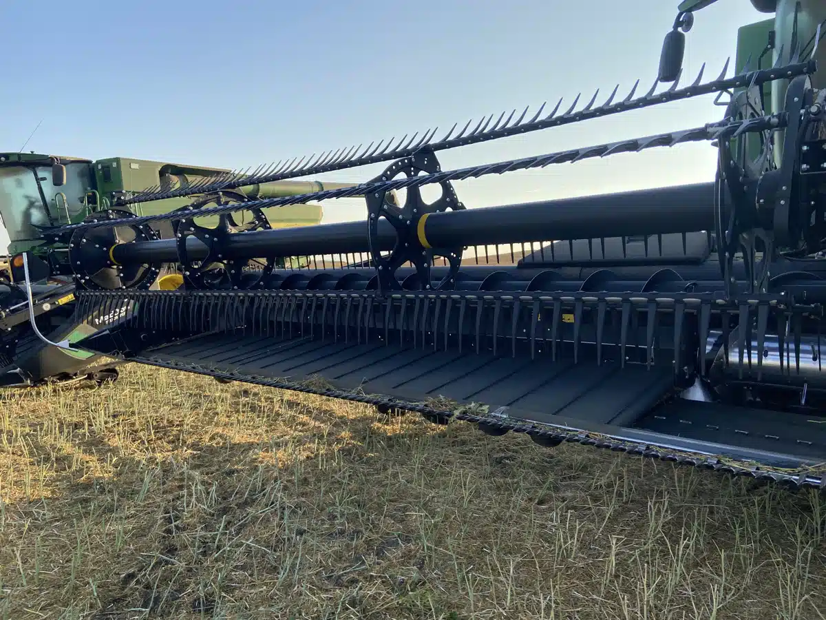 Gallery image 2 for Used 2021 MacDon FD140 Header - Flex Draper