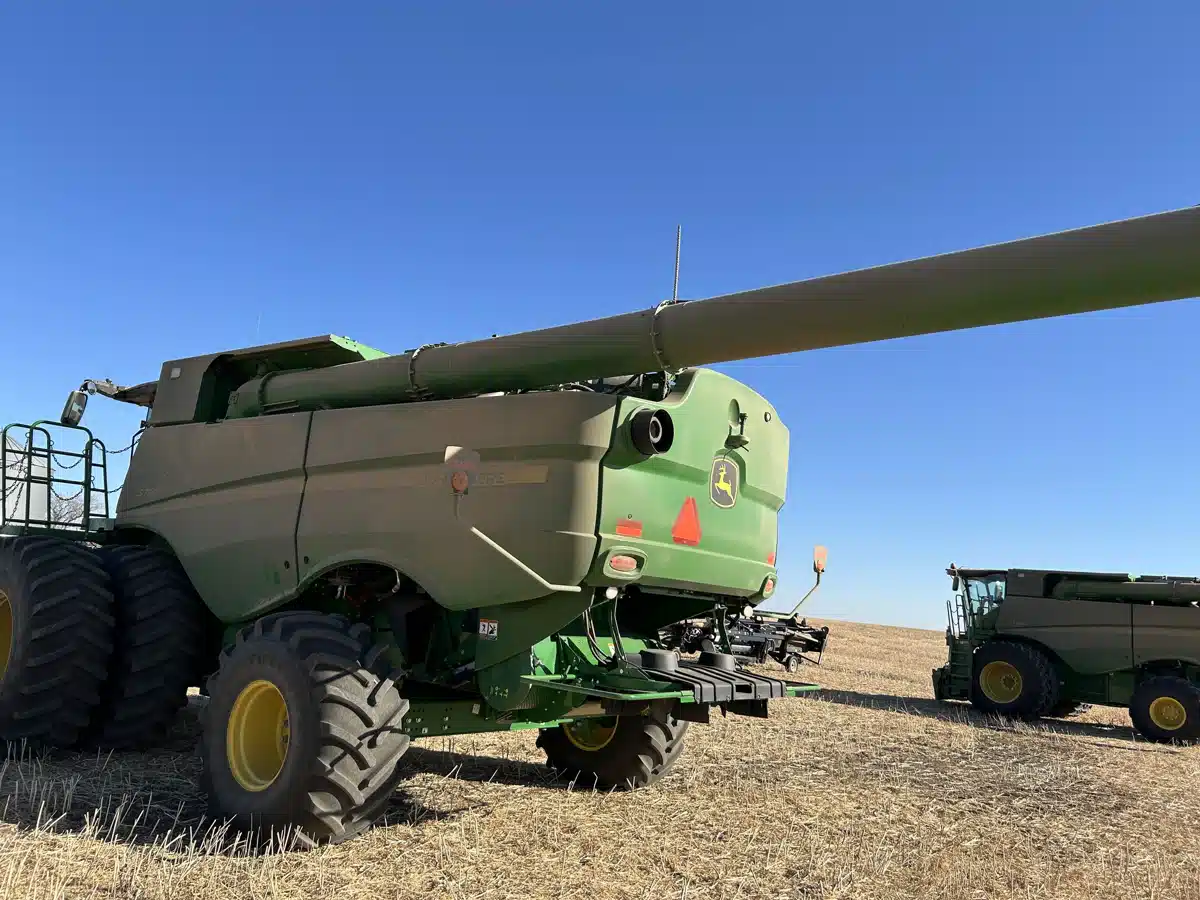 Gallery image 2 for Used 2021 John Deere S790 Combine