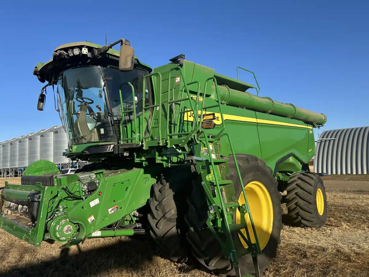 Used 2024 John Deere X9 1100 Combine