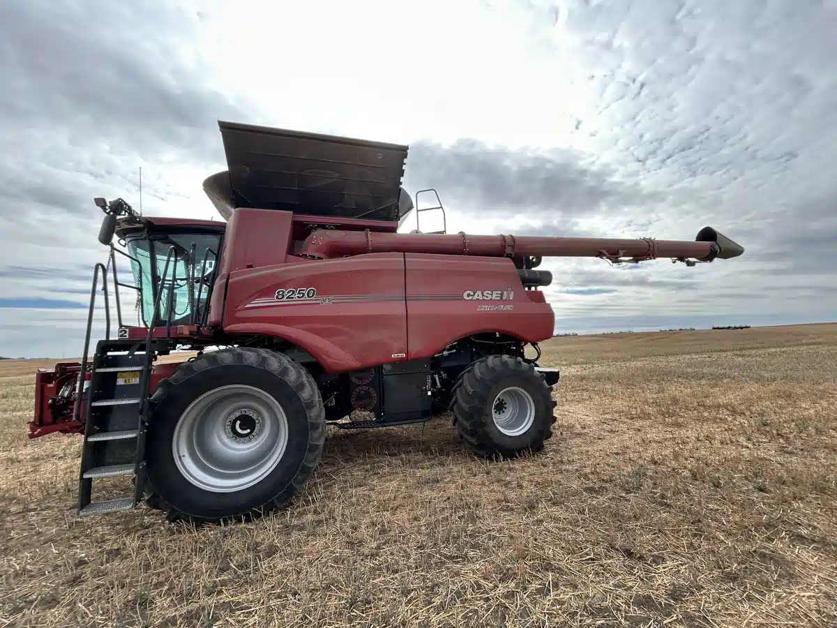 Gallery image 2 for Used 2023 Case IH 8250 Combine