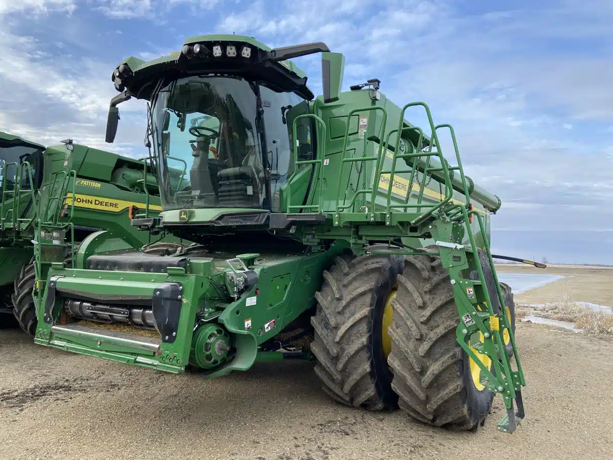 Used 2023 John Deere X9 1100 Combine