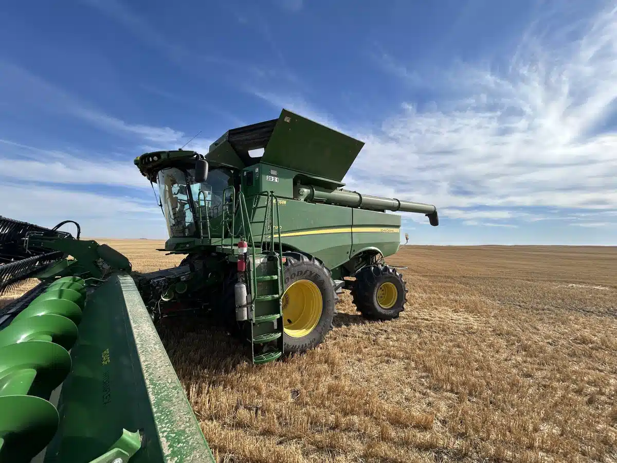 Gallery image 1 for Used 2021 John Deere S790 Combine