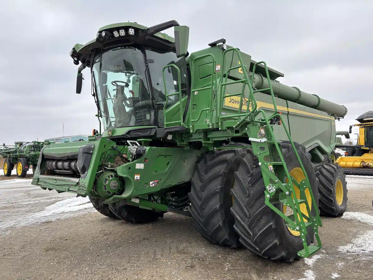 Used 2023 John Deere X9 1000 Combine